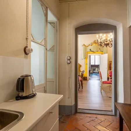 Renaissance Imperial Appartement