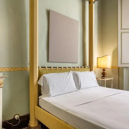 Renaissance Imperial